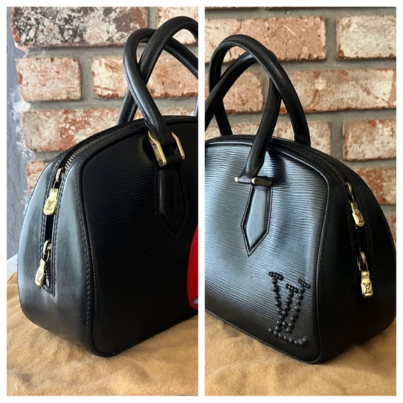 Authentic Louis Vuitton Epi Jasmine Women Handbag - Picture 6 of 14